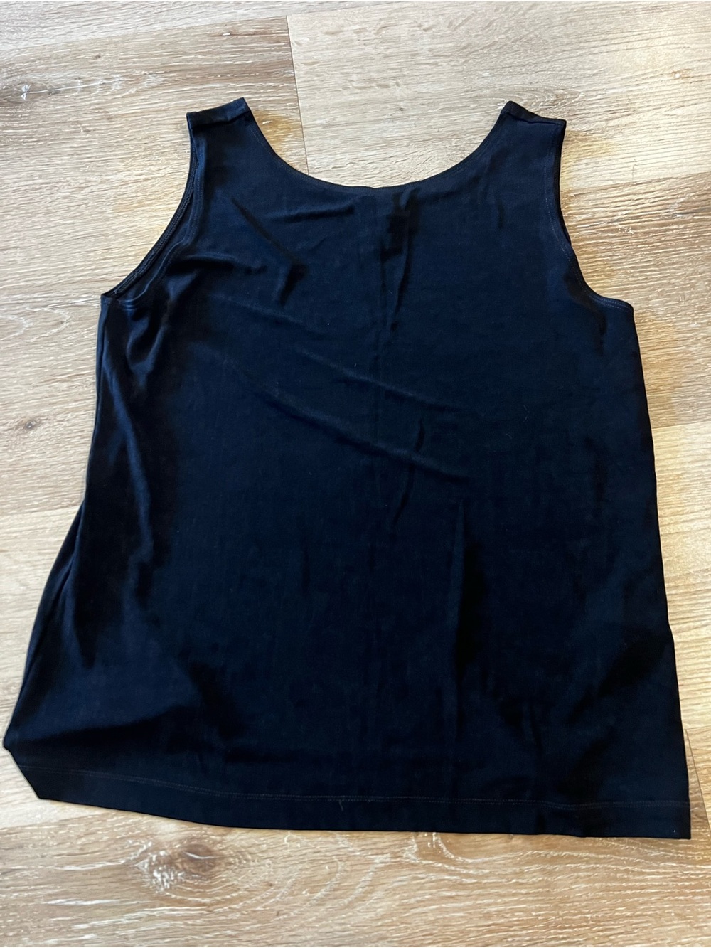 Chico's Travelers Women’s Black Scoop Neck Tank Top